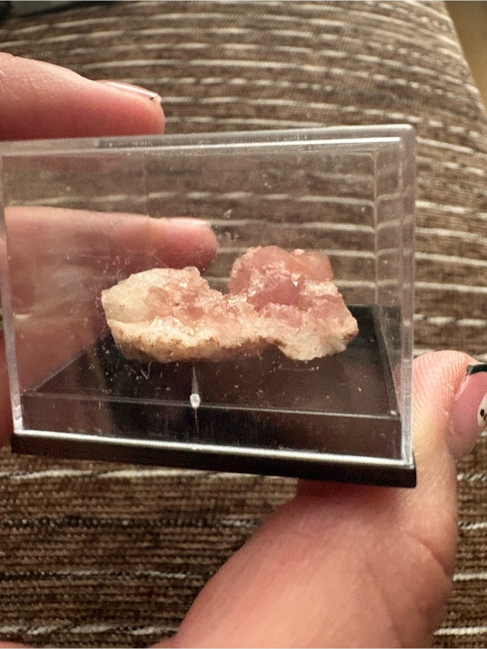 Pink amethyst chunk (tiny) - Picture 2 of 3